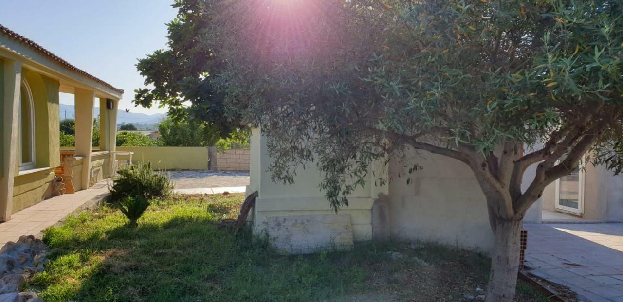 Villa Renzo E Lucia Sant Isidoro  Exterior foto